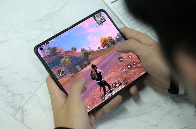 🐲和平精英辅助【遥遥领先容器直装V1.1】⭐️独家美化包⭐️自瞄午后⭐️聚点无敌⭐️稳定连打